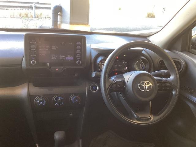 TOYOTA YARIS CROSS   2022